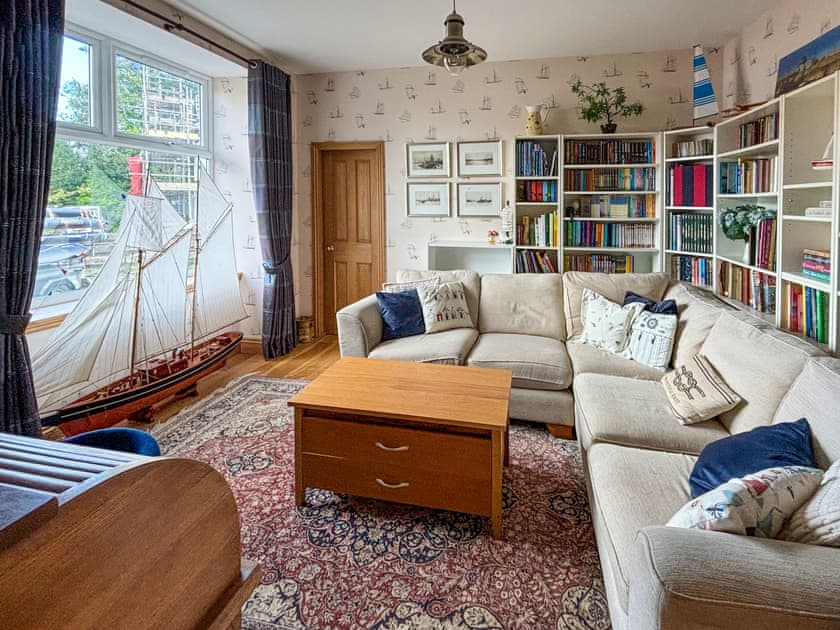 Living area | Heatherdale, Dunoon