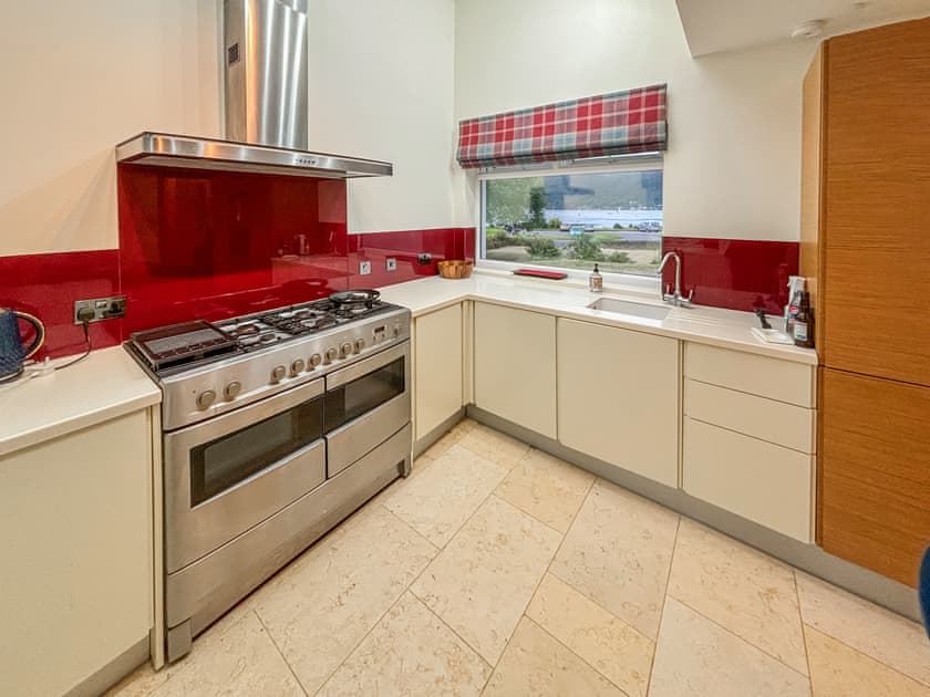 Kitchen | Heatherdale, Dunoon