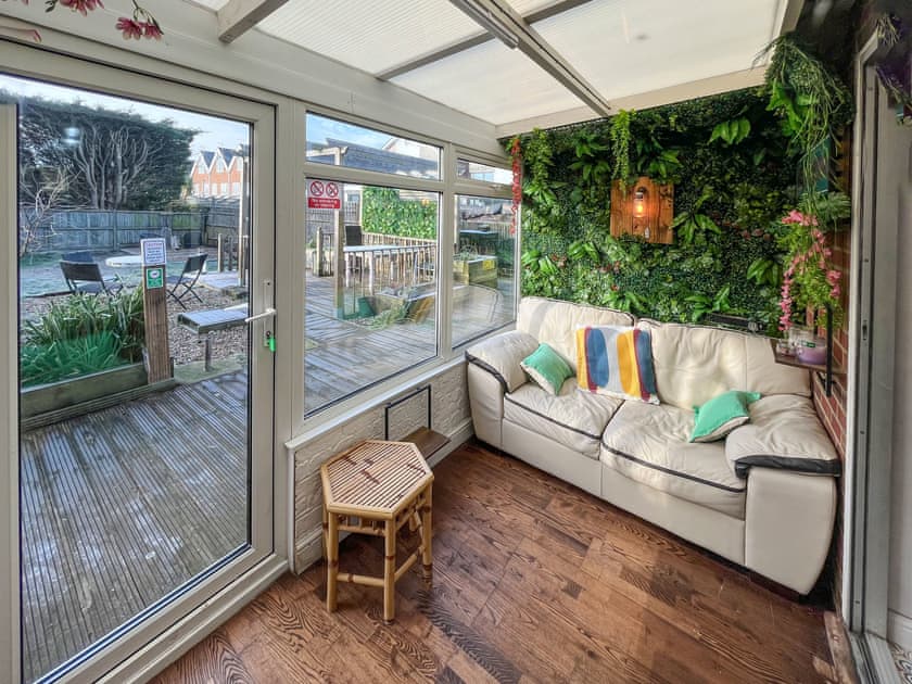 Sun room | Flamingo, Whitstable