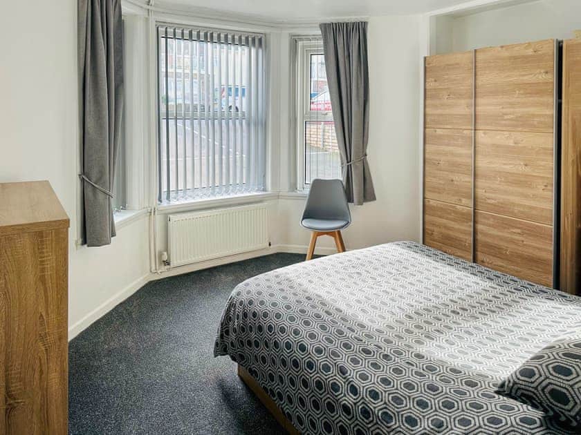 Double bedroom | Apartment 3 Bedford Holiday Flats - Bedford Holiday Flats, Paignton