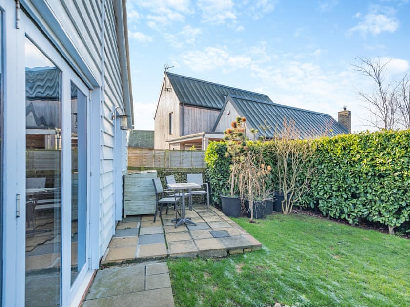Sitting-out-area | The Annexe at Park Farm Barns - Park Farm Barns, Snettisham