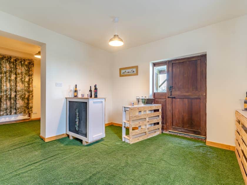 Games room | Sporting Heights, Clows Top, near Kidderminster