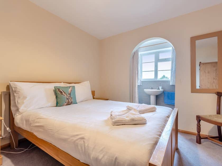Double bedroom | Sporting Heights, Clows Top, near Kidderminster