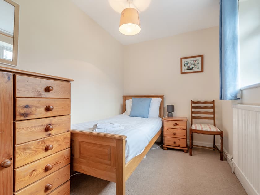 Single bedroom | Sporting Heights, Clows Top, near Kidderminster