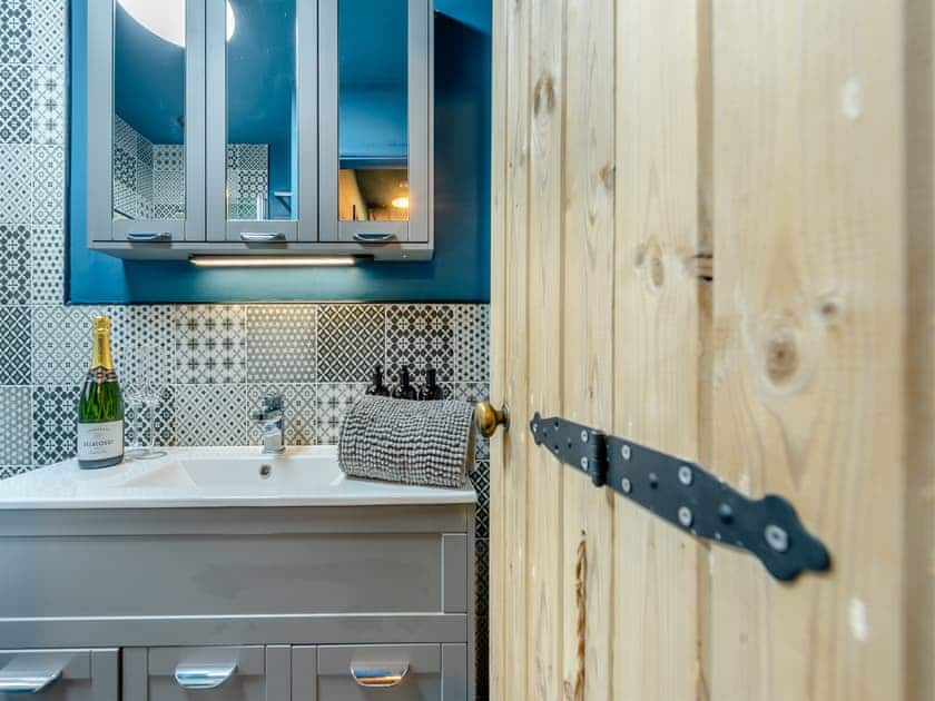 Bathroom | Oystercatcher Cottage, Llangwm, near Haverfordwest