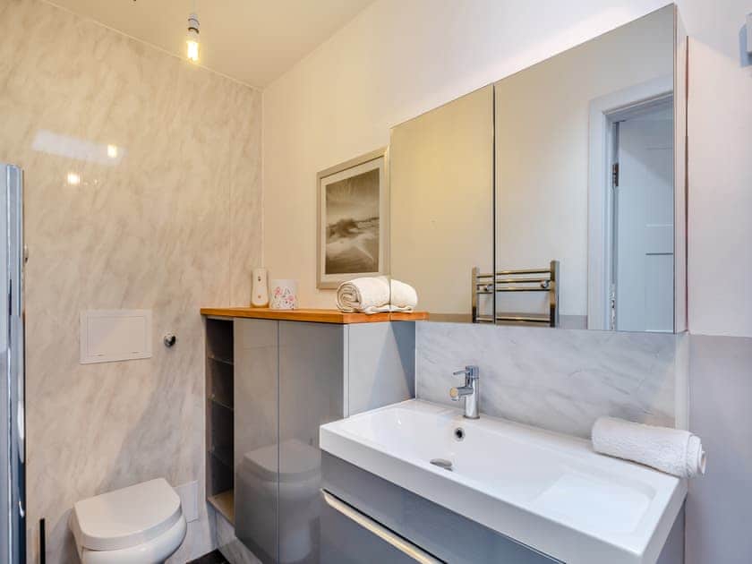 Bathroom | Pebble Cottage, Weymouth