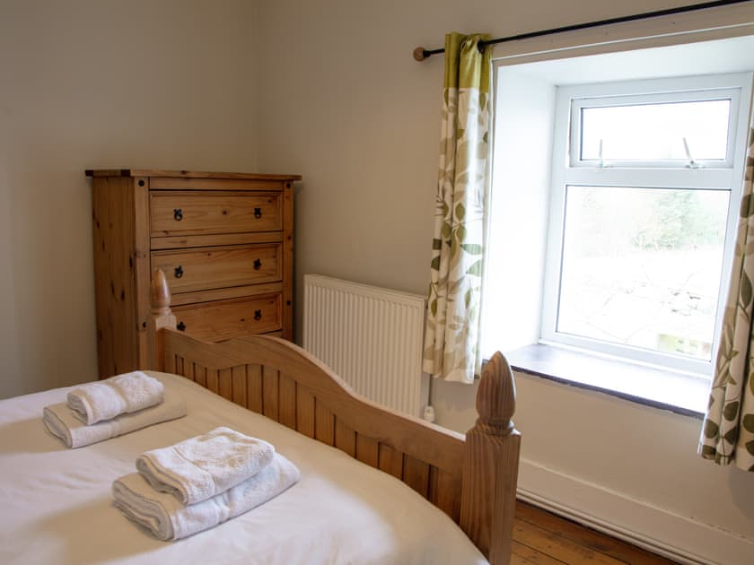 Double bedroom | Golan - Bach Wen Cottages, Clynnog Fawr