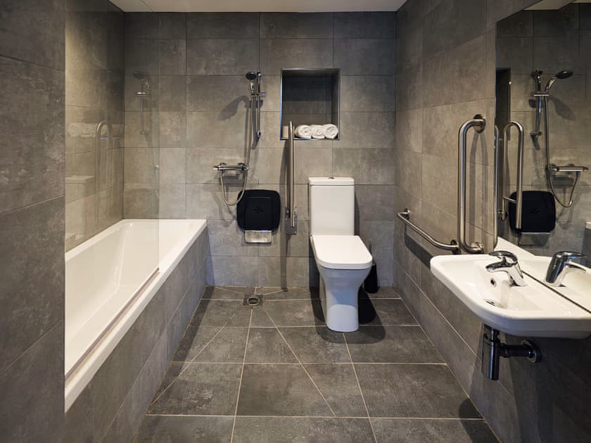 Bathroom | Beuno - Bach Wen Cottages, Clynnog Fawr