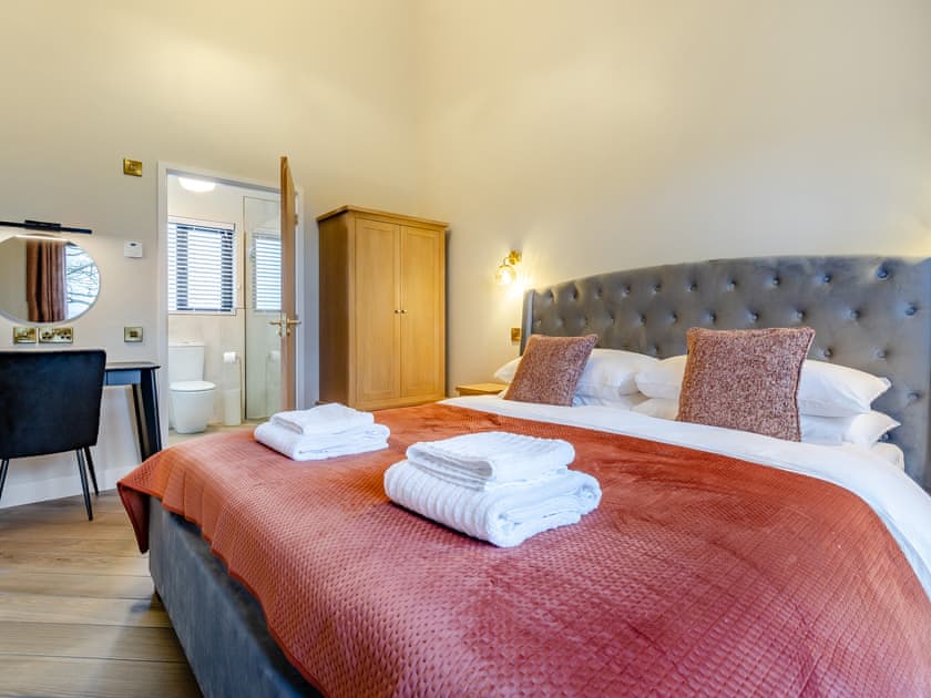 Double bedroom | Root - Pentre Lodges, Mochdre,Newtown