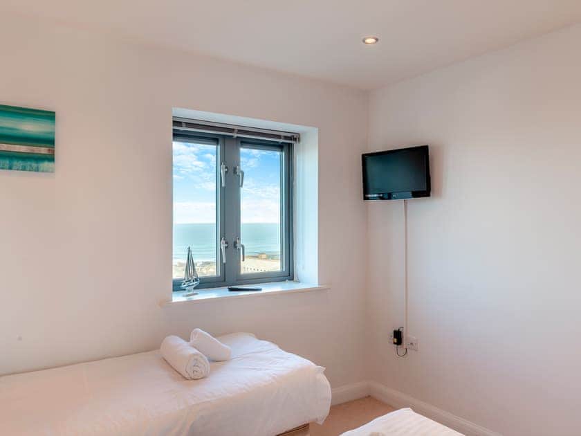Twin bedroom | 10 Horizons - Horizons, Newquay