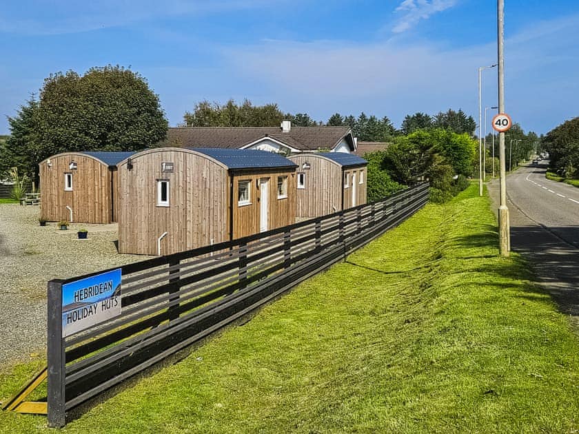 Exterior | Harris - Hebridean Holiday Huts, Stornoway