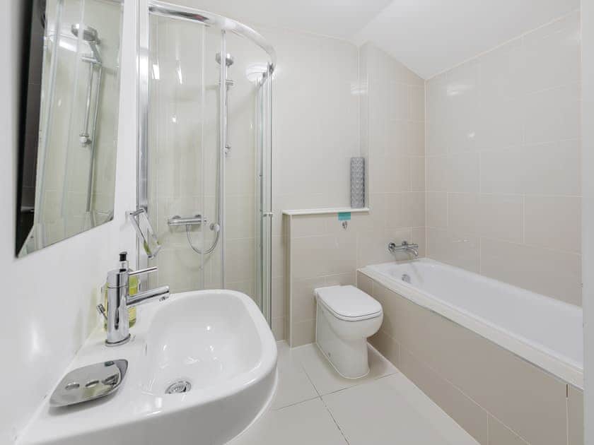 Bathroom | Lodge 52 Una - St Ives Resort, Carbis Bay, near St Ives