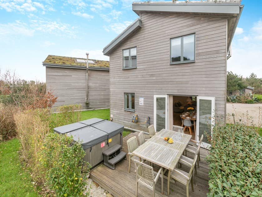 Facilities | Lodge 52 Una - St Ives Resort, Carbis Bay, near St Ives