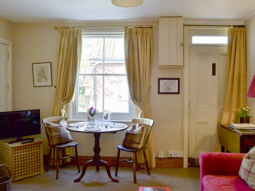 Living room/dining room | Horseshoe Cottage, Nordham, near Beverley