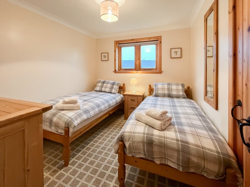 Twin bedroom | Shellhill Cottage, near Gatehouse of Fleet