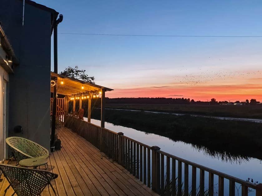 Decking | Nene Cottage, Upwell