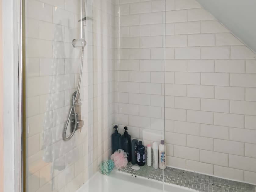 Bathroom | Nene Cottage, Upwell