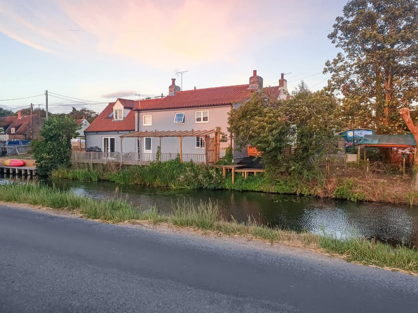 Exterior | Nene Cottage, Upwell