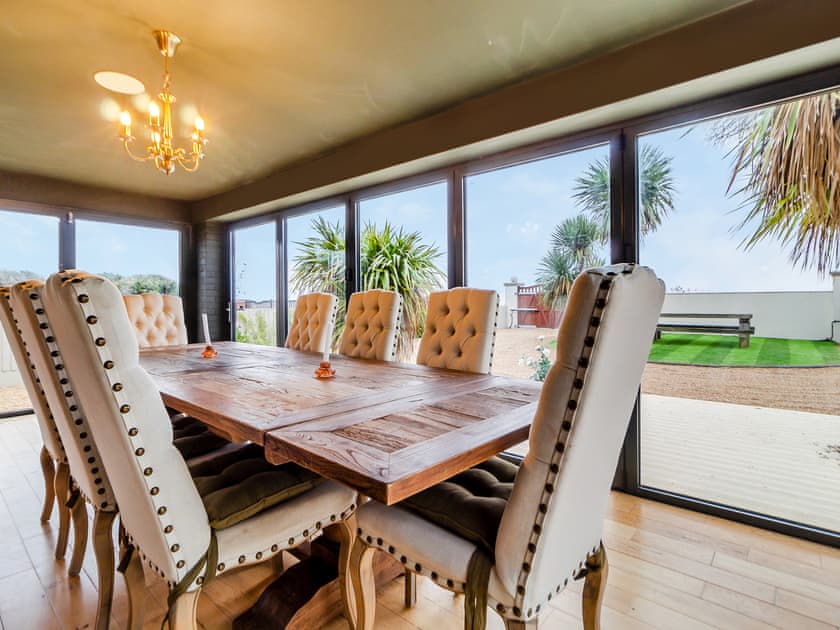Open plan living space | Star of the Sea, Holland-on-Sea, near Clacton-on-Sea