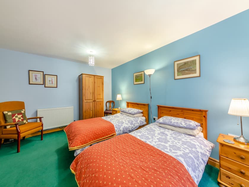 Twin bedroom | Nelly’s Cottage - Low Cornriggs Farm, Cowshill, near Alston