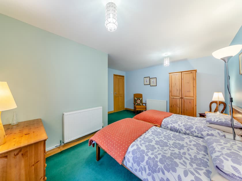 Twin bedroom | Nelly’s Cottage - Low Cornriggs Farm, Cowshill, near Alston
