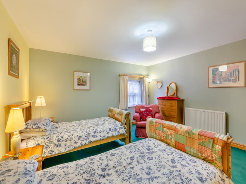 Twin bedroom | Nelly’s Cottage - Low Cornriggs Farm, Cowshill, near Alston