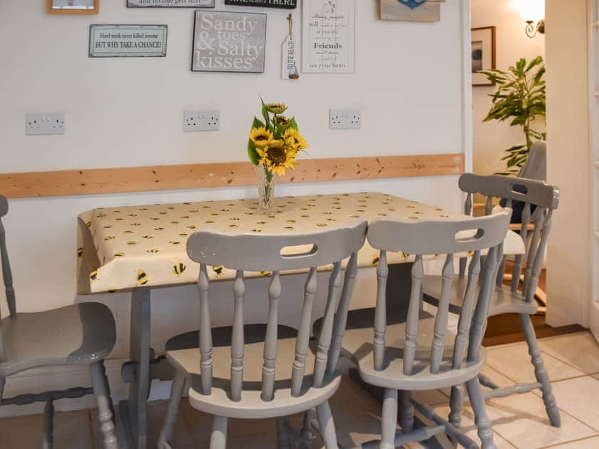 Dining Area | White Stones Cottage, Caister-on-Sea, near Great Yarmouth