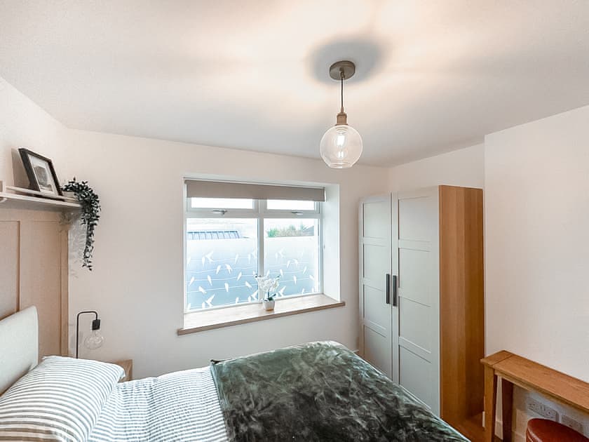 Double bedroom | Hillcrest Cottage, Dunoon