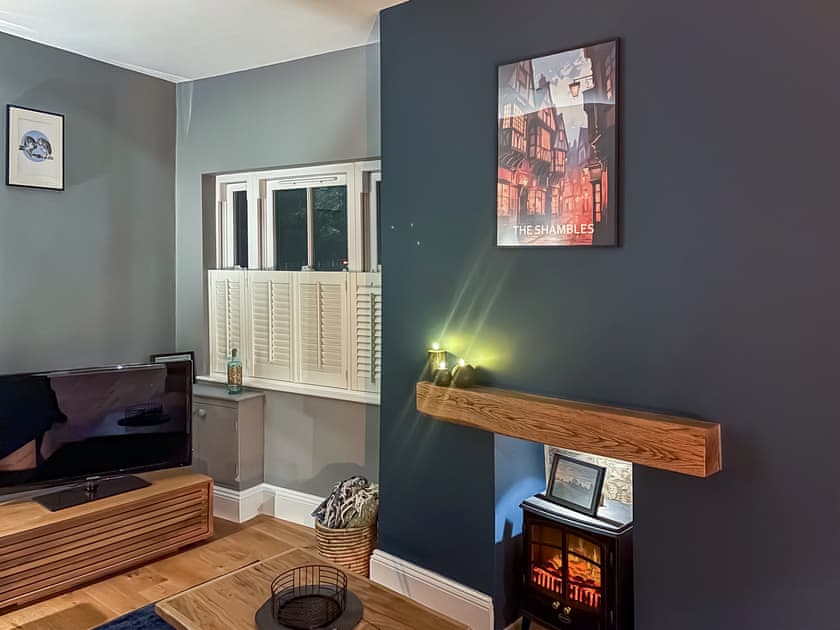 Comfortable living room | Ebor Cottage, York