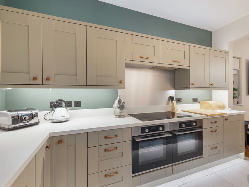 Kitchen | Bryndedwydd, Borth Aberystwyth