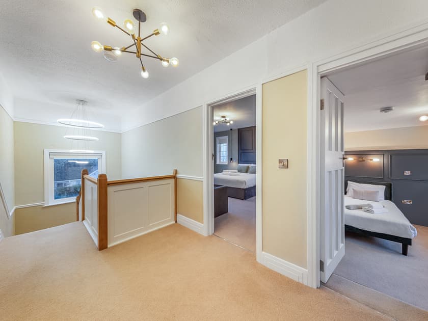 Interior | Bryndedwydd, Borth Aberystwyth