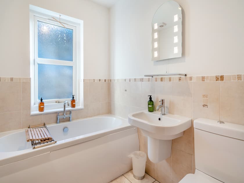Bathroom | Mingarry, Aberlour