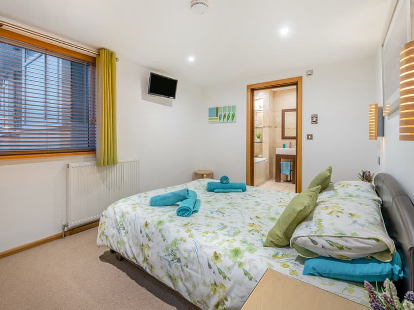Double bedroom | 8 Vista Apartments, Paignton