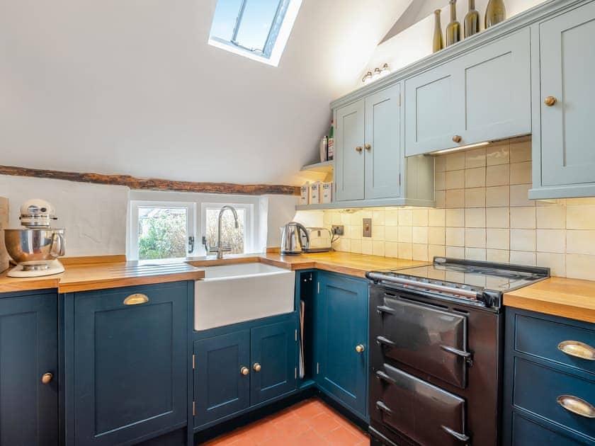 Kitchen | School Hill House, Hartfield
