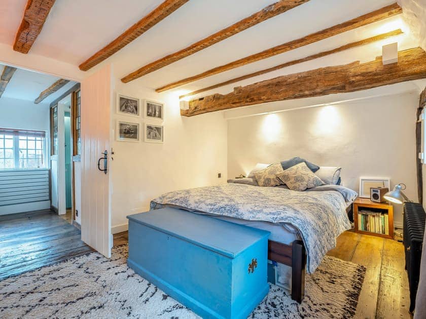 Double bedroom | School Hill House, Hartfield