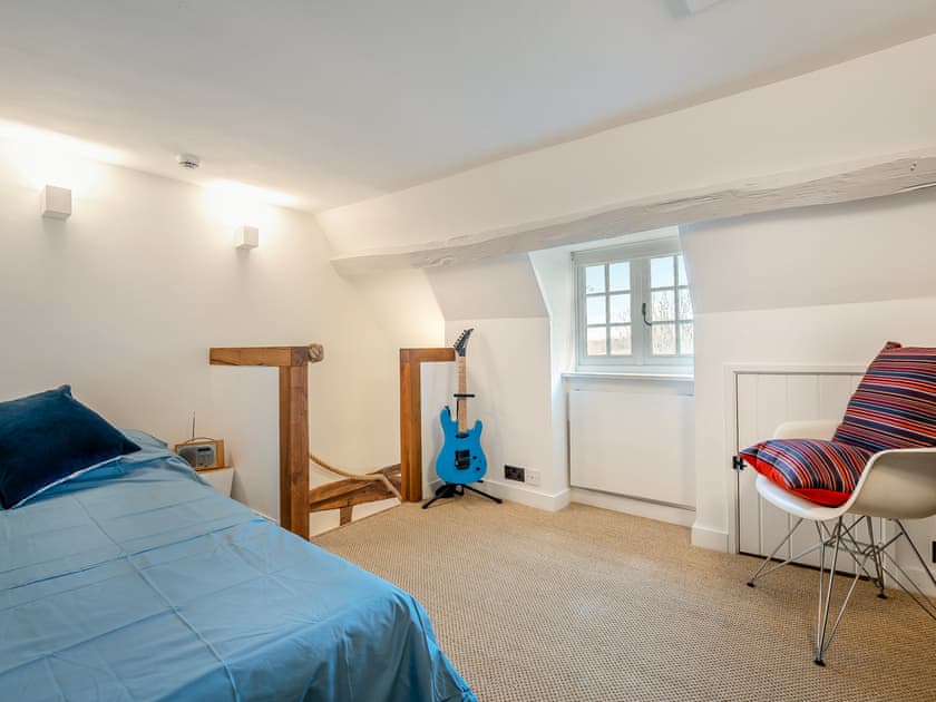 Single bedroom | School Hill House, Hartfield