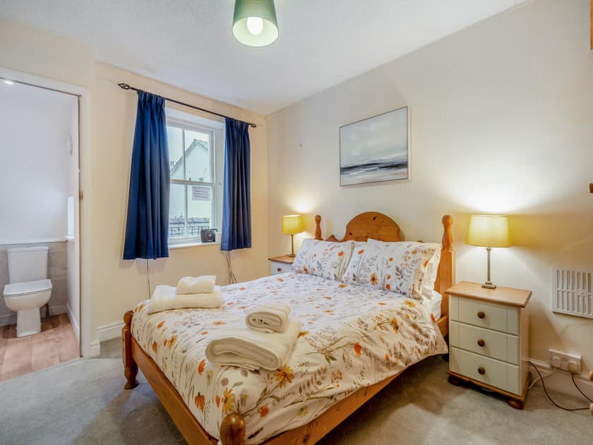 Double bedroom | Honistor House, Keswick