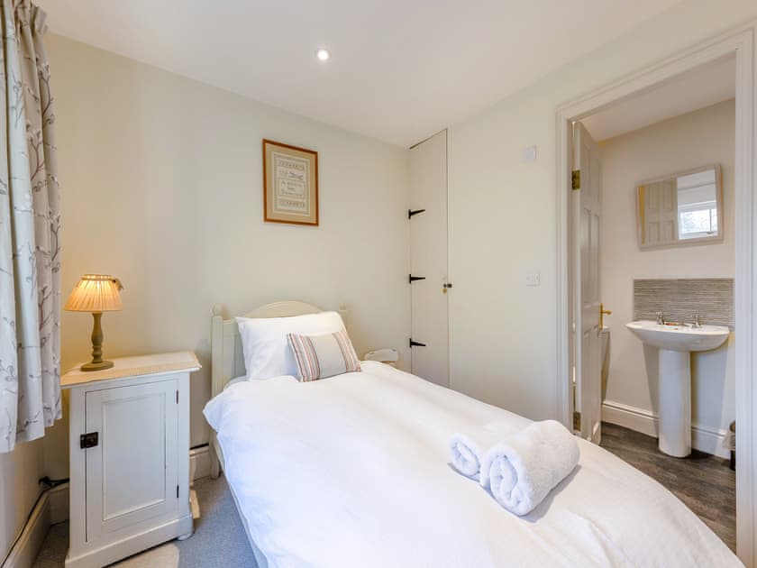 Single bedroom | The Farmhouse - House In The Yard, Gaerwen