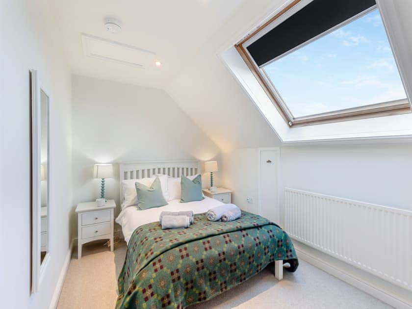 Double bedroom | The Owl Barn - House In The Yard, Gaerwen