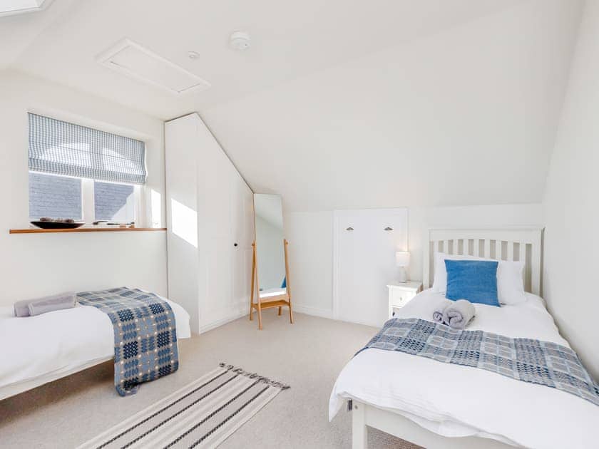 Twin bedroom | The Owl Barn - House In The Yard, Gaerwen
