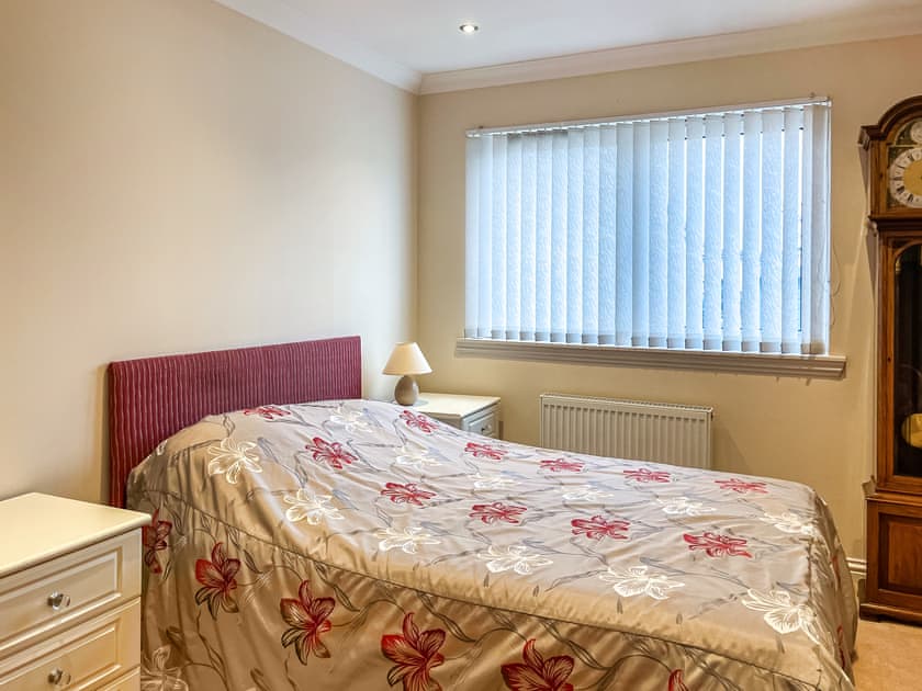 Double bedroom | Littlewood Gardens, Montrose