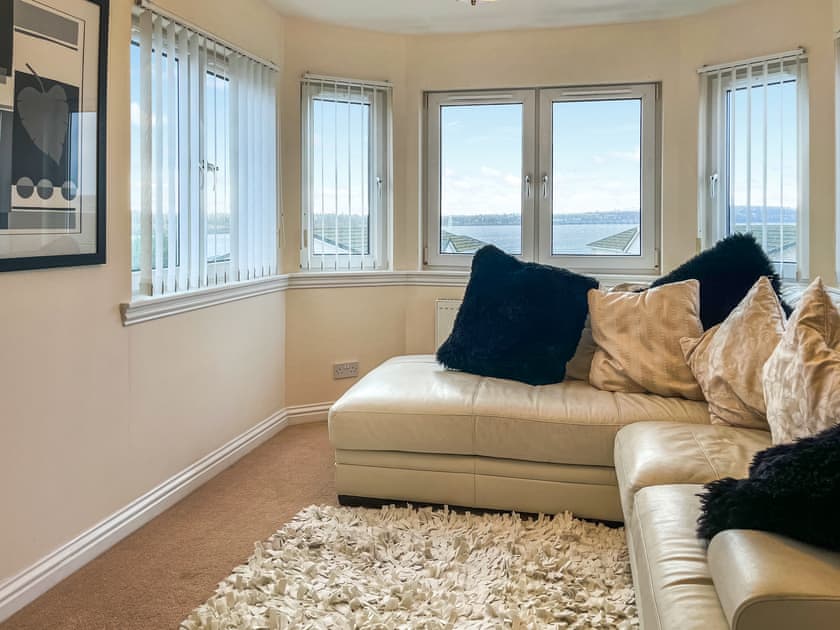 Interior | Littlewood Gardens, Montrose