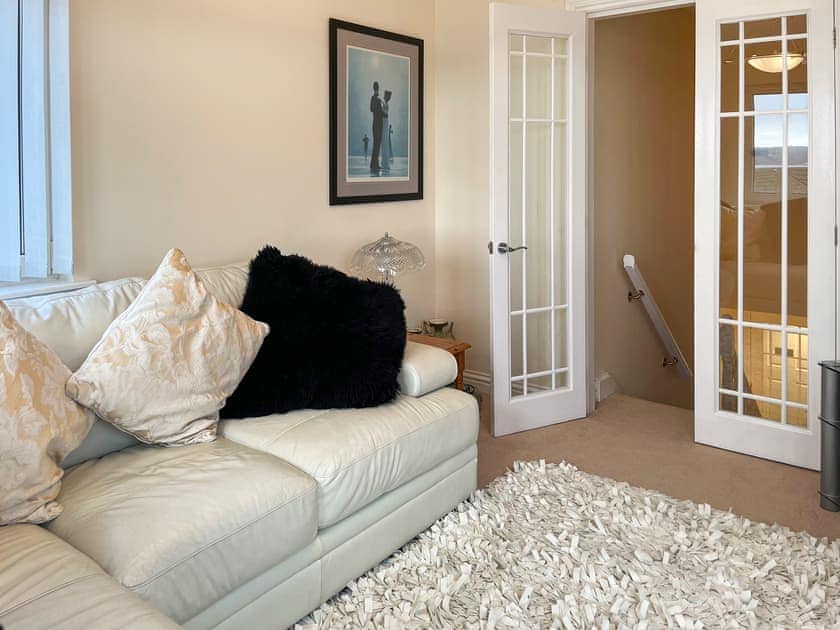 Interior | Littlewood Gardens, Montrose