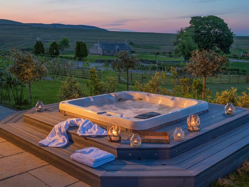 Hot tub | Kipney Farmhouse - Logiealmond Estate, Logiealmond, near Crieff