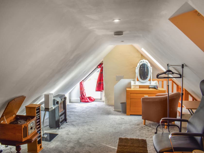 Interior | De-Vollard Barn, Saltash