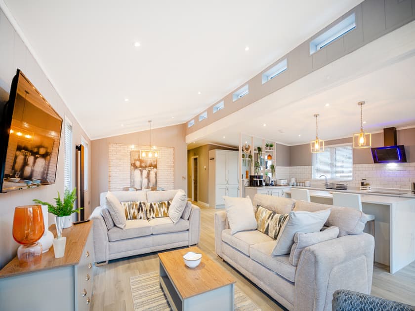 Open plan living space | Four Sandbanks, Benllech