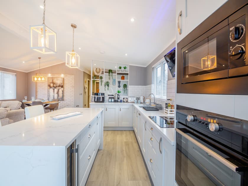 Open plan living space | Four Sandbanks, Benllech