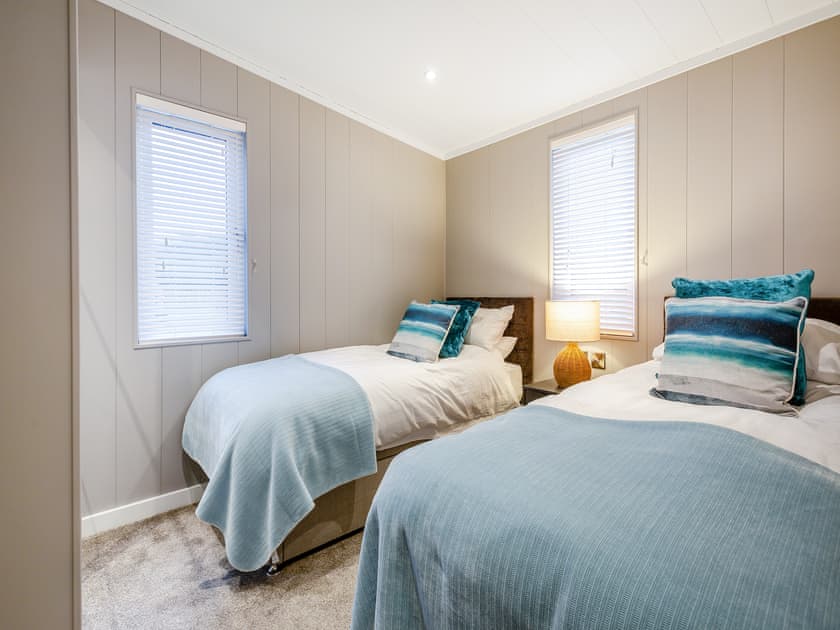 Twin bedroom | Four Sandbanks, Benllech