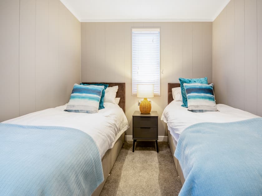 Twin bedroom | Four Sandbanks, Benllech