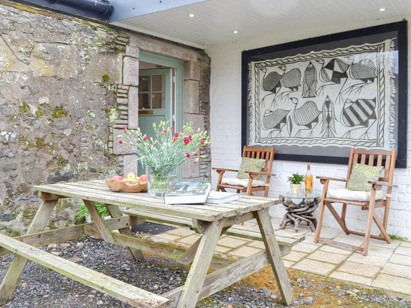 Sitting-out-area | Fairylea Cottage, Fairylea Cottage